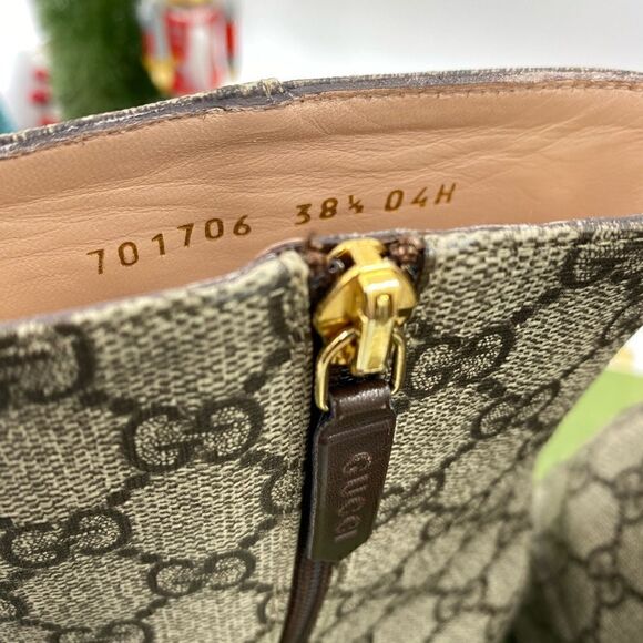 SOLD!!!!!!! Women’s Gucci GG supreme Blondie ankle boots size 38.5 made in Italy - Picture 8 of 9